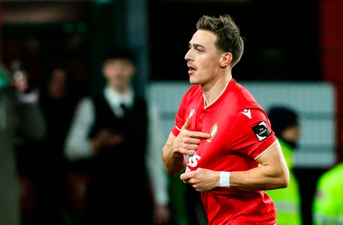 Jupiler Pro League -Dansk islæt da Standard Liege smadrede Antwerp