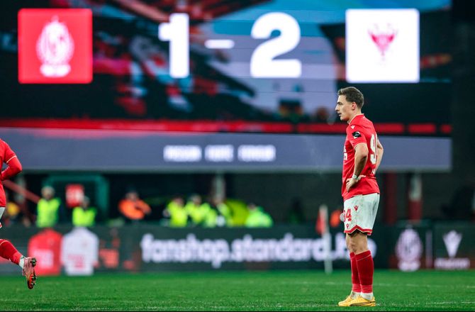 Jupiler Pro League -Casper Nielsen raser mod holdkammerat: Jeg er fucking vred