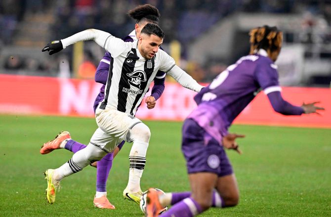 Jupiler Pro League -Charleroi-vikar får fast aftale