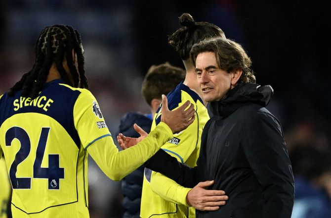 Premier League -Derby-triumf: Frank kom tilbage på sporet 