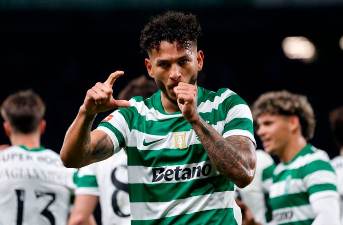 Primeira Liga -Luis Suarez blev hattrickhelt for Sporting 
