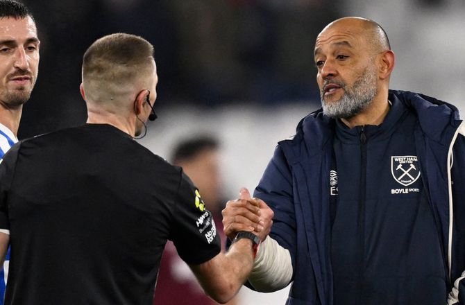 Premier League -West Ham-boss efter straffe-kaos: Dommerne skal være tydelige
