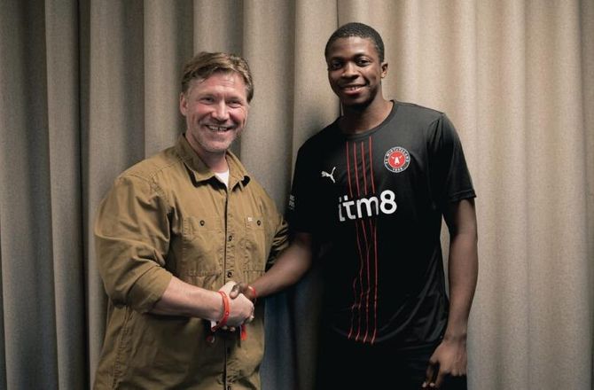 3F Superliga -FCM henter Olashile Musa Lawal