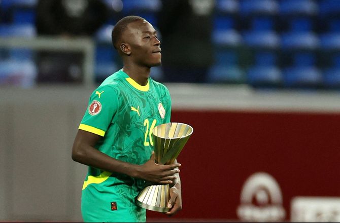 Premier League -Medie: United lurer på Senegal-helt