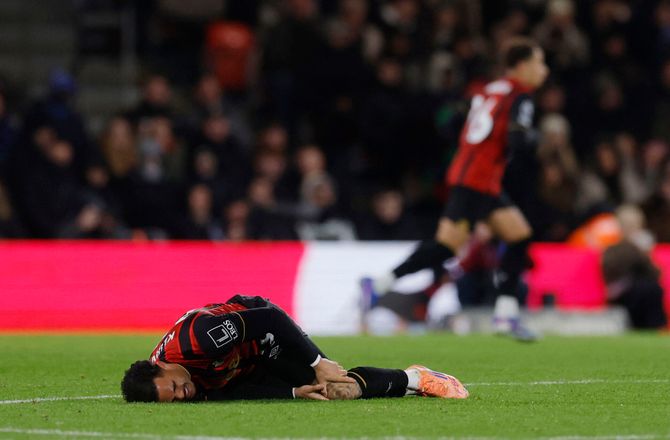 Premier League -Justin Kluivert skal opereres efter knæskade