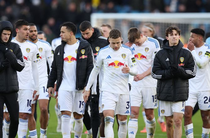 Super League -Leeds sælger Schmidt