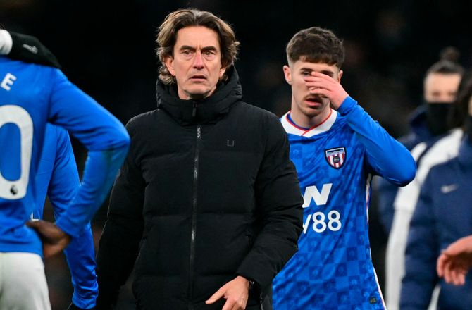 Premier League -Thomas Frank forsvarer Johnson-salg efter Kudus-skade