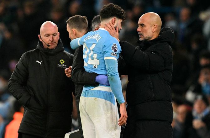 Premier League -City-stjerne har brækket skinnebenet 