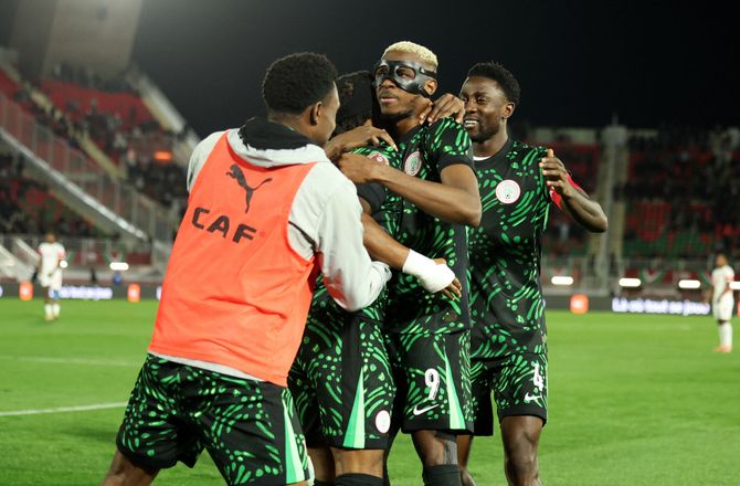 Africa Cup of Nations -Nigerianske stjerner gjorde det af med Mozambique