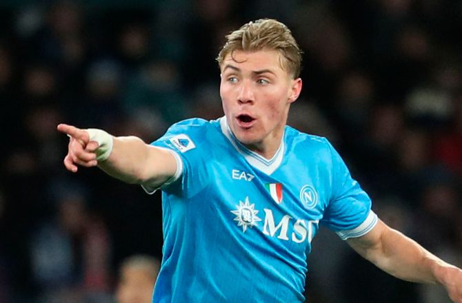 Champions League -Højlund og McTominay starter i Parken