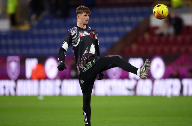Premier League -United-talent straffes for homofobi