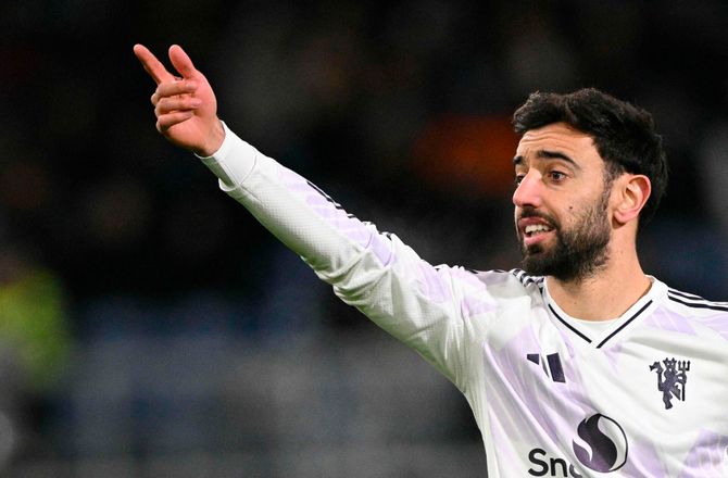 Premier League -Bruno Fernandes snupper PL-hæder for sjette gang