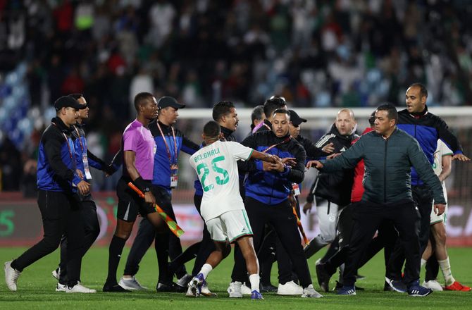 Africa Cup of Nations -Algeriet klager til FIFA: Skader Afrikas omdømme 