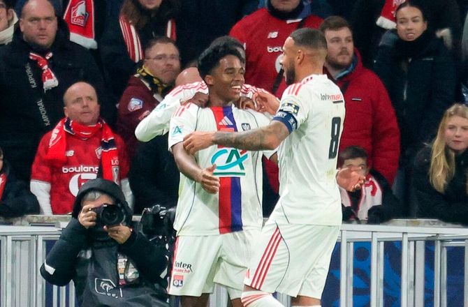 Coupe de France -Endrick takker holdkammerater efter drømmedebut