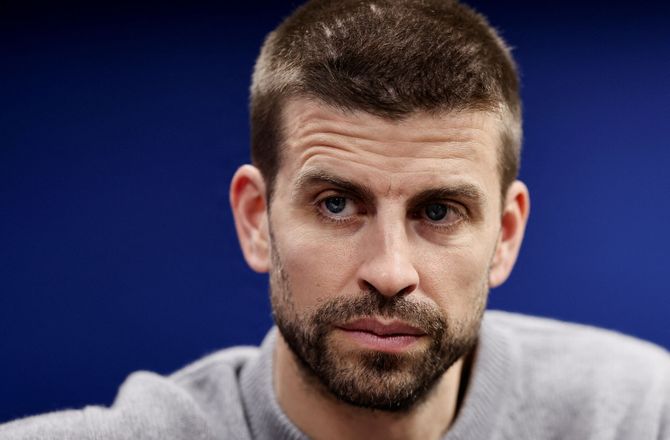 Segunda Division -Piqué får to måneders karantæne efter udfald mod dommer