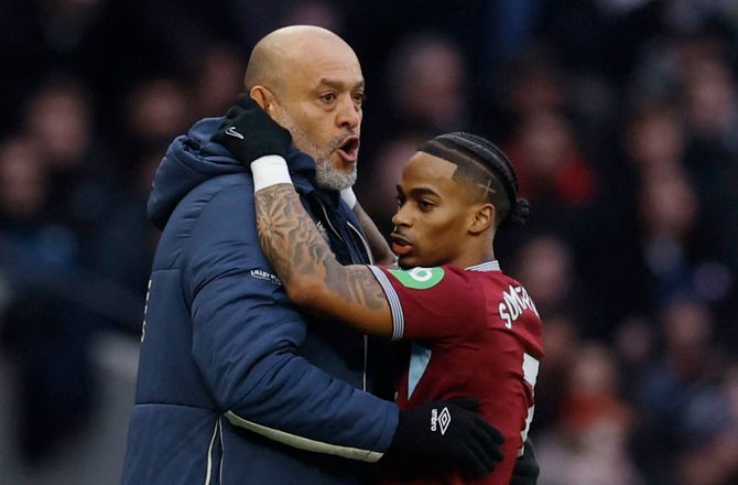 Premier League -West Ham slog Franks tropper: Tror på overlevelse