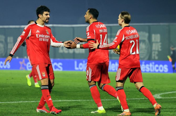 Primeira Liga -Benfica holder fortsat fast i Sporting 