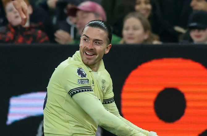 Premier League -Grealish opereret: Ude resten af sæsonen