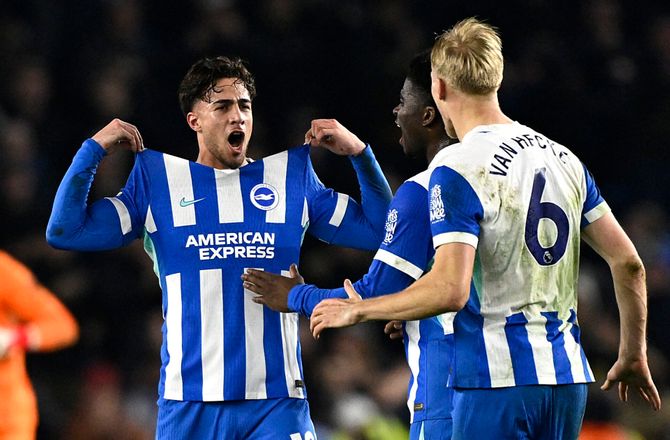 Premier League -Brighton reddet af vildt saksespark
