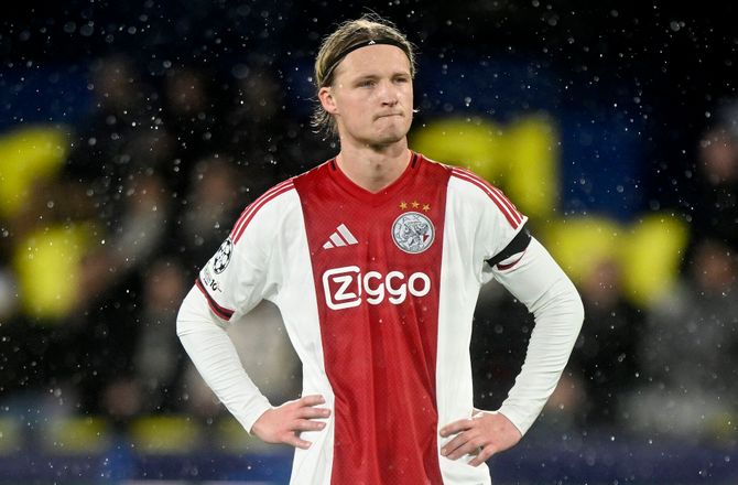 3F Superliga -Transfervinduet live: Dolberg-skifte er i spil