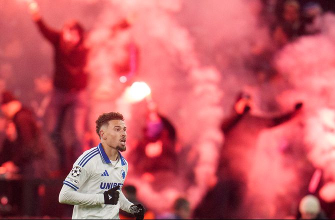 Champions League -Larsson ramte den helt skævt: Næsten godt