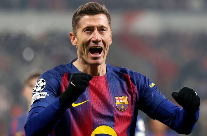 La Liga -Lewandowski er klar for Barcelona