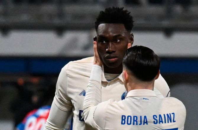 Europa League -Overtal i en halvleg: Porto flirtede med katastrofen