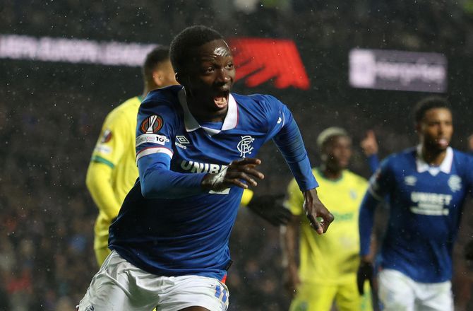 Premiership -Rangers sælger tidligere FCN'er