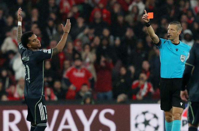 Champions League -Fornærmede dommeren: UEFA straffer Real Madrid-profil