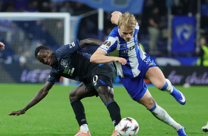 Europa League -Froholdt og Porto spillede sig sikkert i top-8
