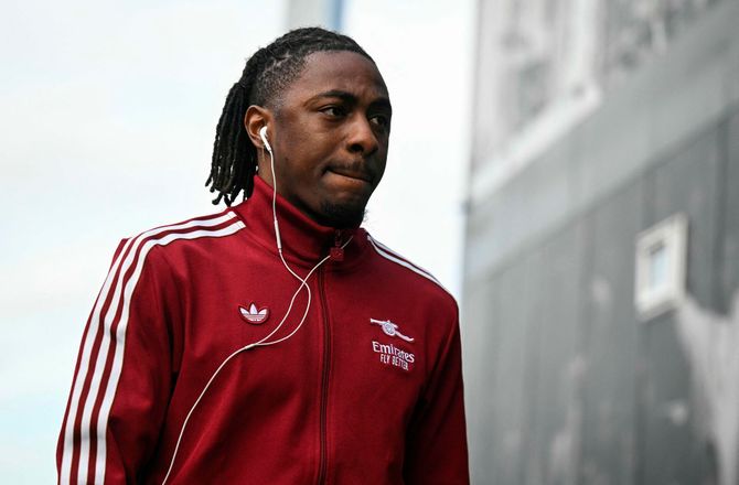 Premier League -Eze er tilbage for Arsenal