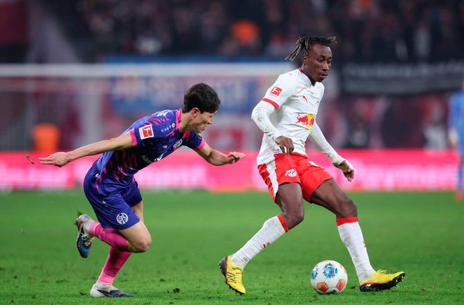 Bundesliga -Trods Harder-scoring: Mainz spillede sig over stregen