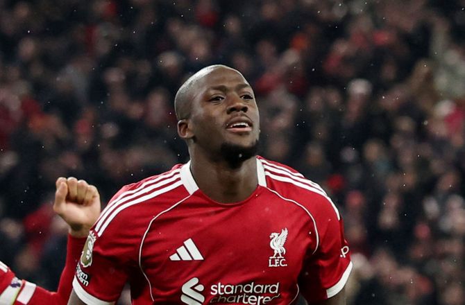 Premier League -Konaté langer ud: Hvorfor gør Premier League ikke det samme?