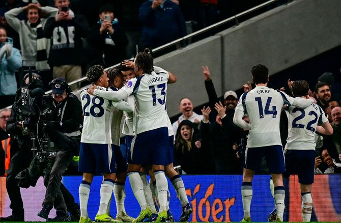 Premier League -Stort comeback: Tottenham fik point mod City