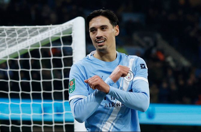 Premier League -Medie: Tijjani Reijnders forhandler med saudiarabisk klub