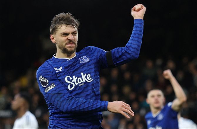 Premier League -Everton stjal sejren til sidst mod Fulham