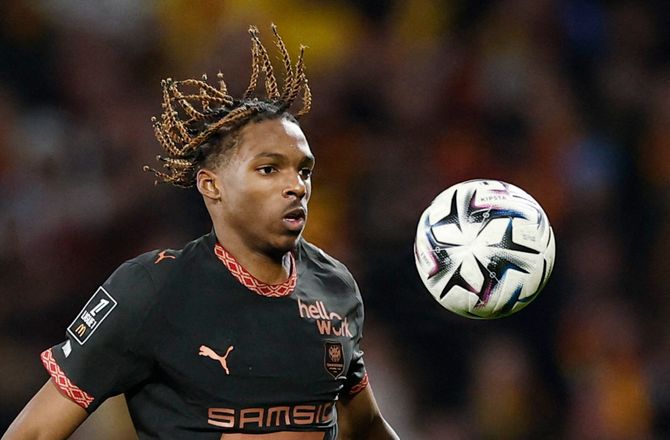 Premier League -Iraola slår fast: Jacquet bliver klar til Como-test