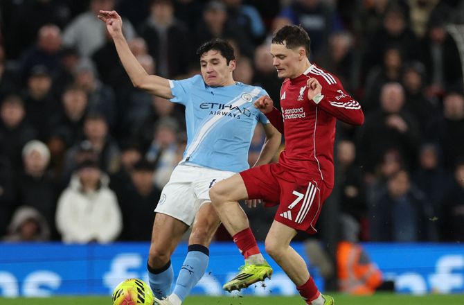 Premier League -Khusanov slider med sproget: Han er ingen Shakespeare