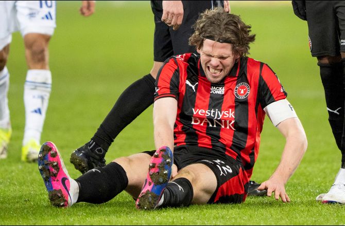 3F Superliga -Stor overraskelse: Bech træner allerede med i FCM