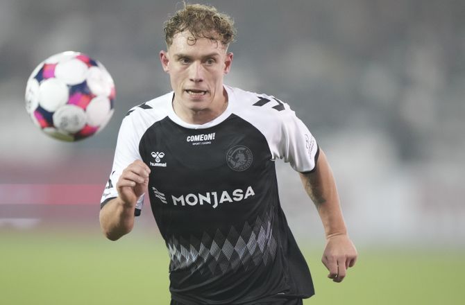Primera Federacion -Oscar Buch skifter til spansk klub