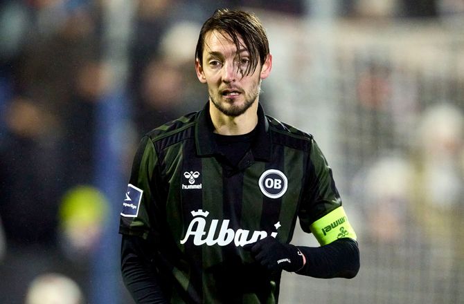 3F Superliga -Falk misser top-6: Kommer til at savne fyldte stadions