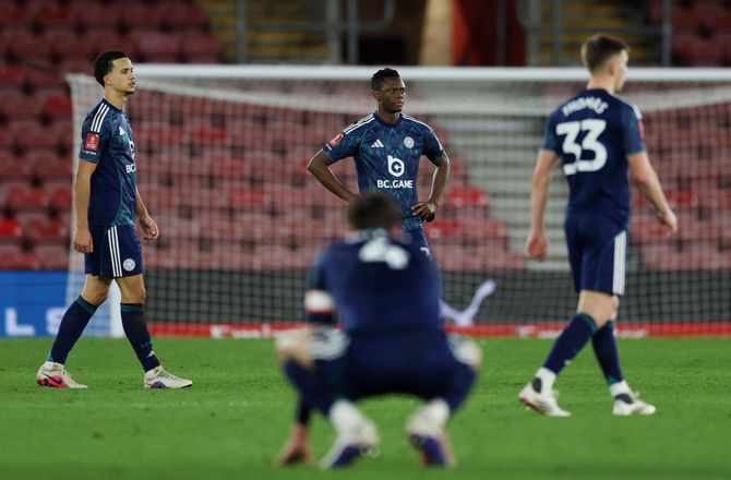 League One -Leicester henter irsk stopper
