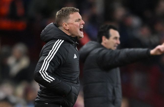 FA Cup -Howe skoser dommer: Overser et tydeligt straffespark