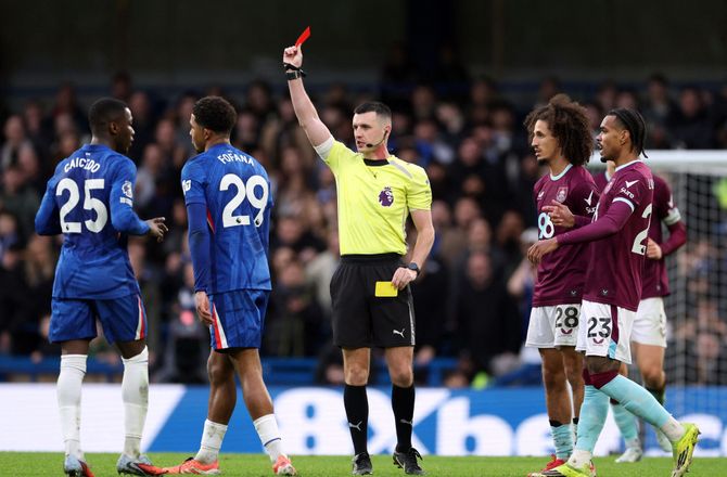 Premier League -Fofana så rødt: Dommeren missede noget