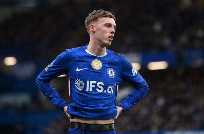 Premier League -Chelsea-boss forklarer: Palmer døjer med baglåret