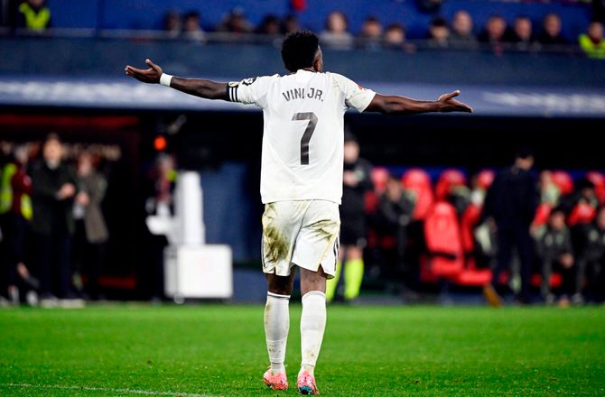 La Liga -La Liga undersøger dø-tilråb mod Vinicius