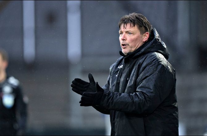 3F Superliga -Fredericia-chef går i helikopteren: VAR består