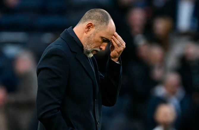 Premier League -Spurs menes at overveje Tudor-fyring