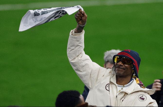 Championship -Snoop Dogg på plads i Swansea - bad fans svinge håndklæder