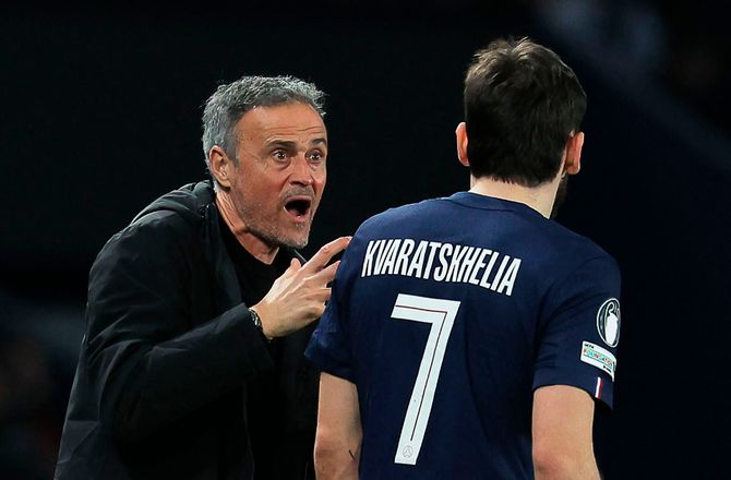 Champions League -Barca eller Chelsea venter PSG: Klart hårdeste vej i CL